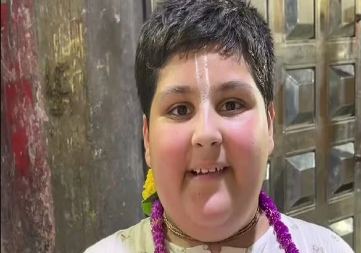 Who is Abhinav Arora | 10-Year-Old 'Baal Sant' | Threatened by Bishnoi Gang